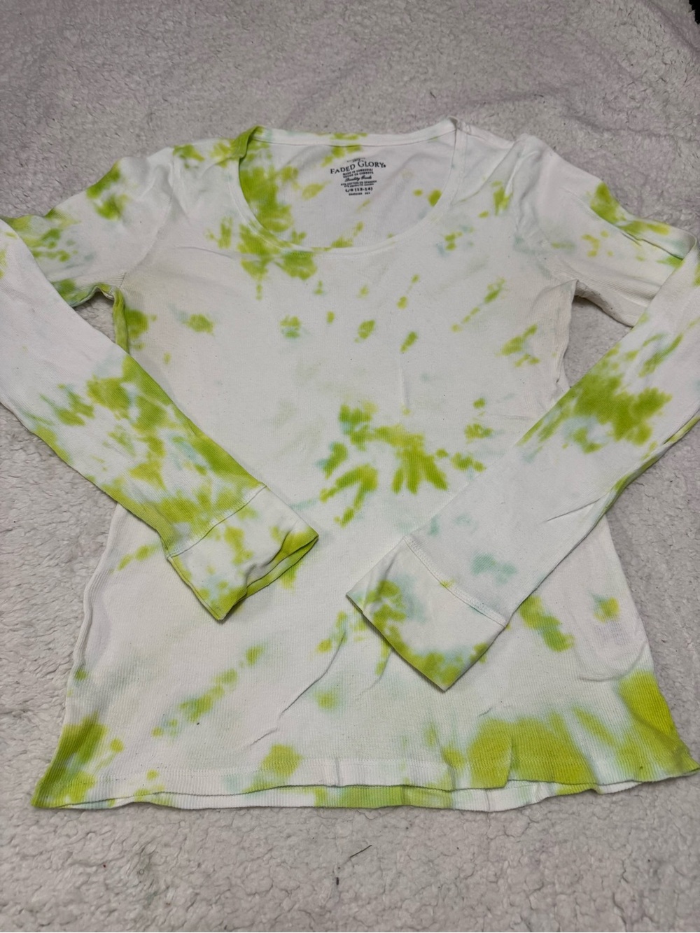 Faded Glory White and Lime Green Tie-Dye Ribbed Long Sleeve Tee
